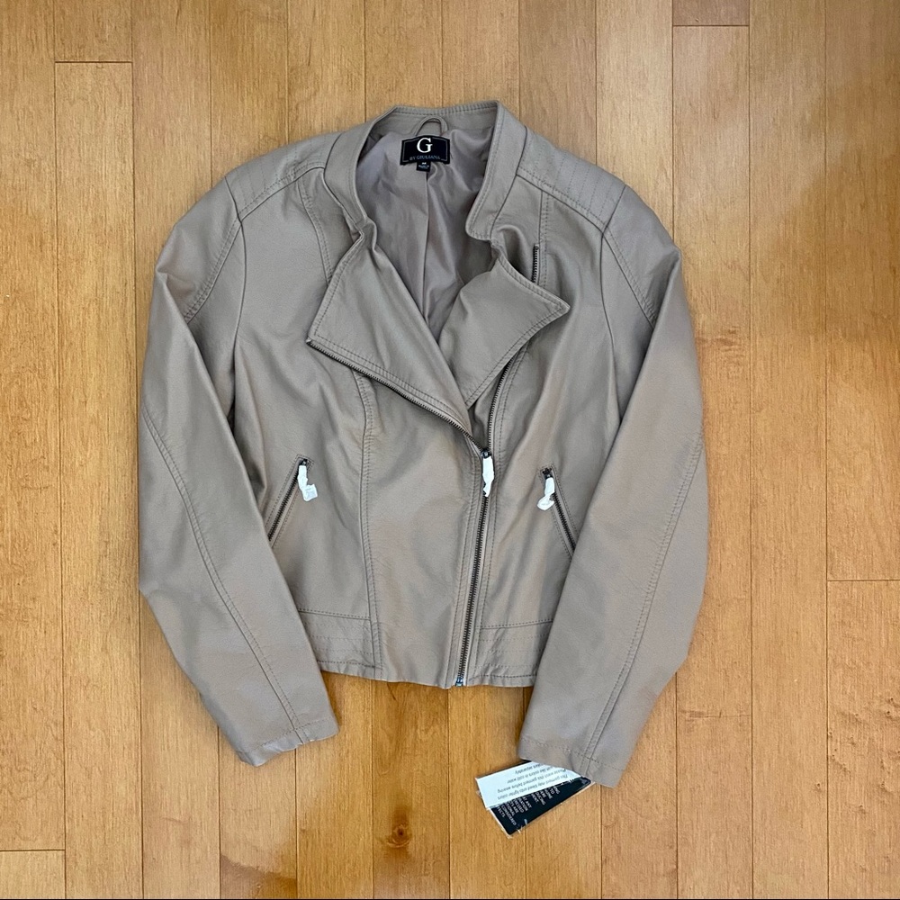 NWT G by Giuliana taupe faux leather motorcycle jacket size medium